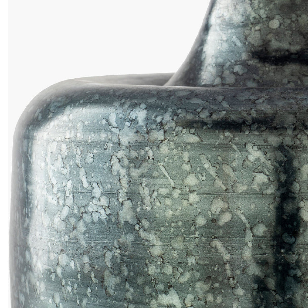 Modern European furniture - Antique Gray Iron Table Lamp - www.oroa.com