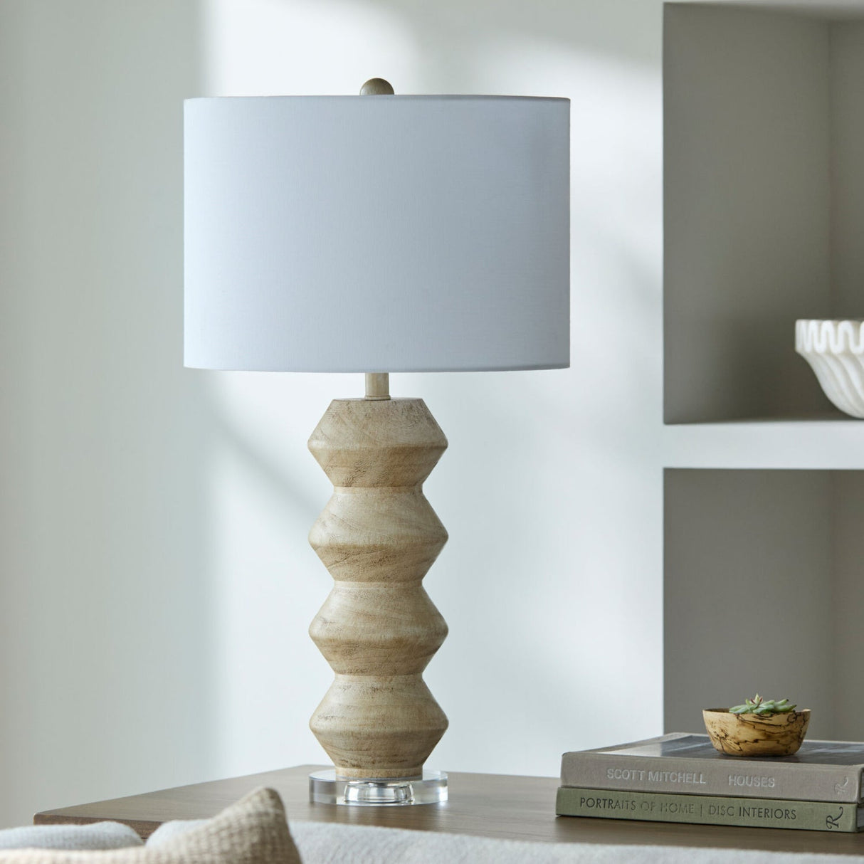 Modern European furniture - Geometrical Base Linen Table Lamp - www.oroa.com