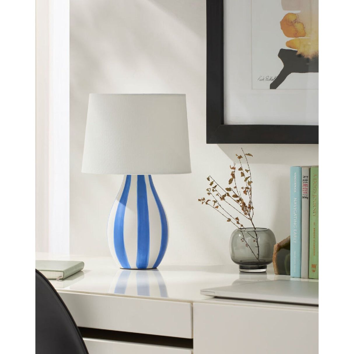 Modern European furniture - Hand-painted Striped Ceramic Table Lamp - www.oroa.com
