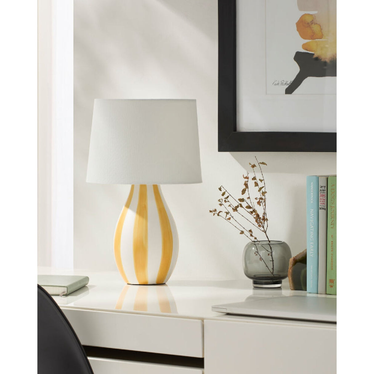 Modern European furniture - Hand-painted Striped Ceramic Table Lamp - www.oroa.com