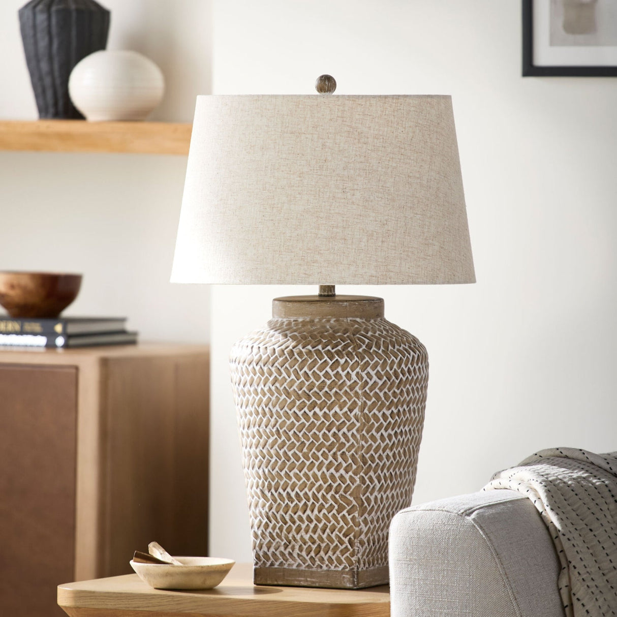 Modern European furniture - Embossed Pattern Ceramic Table Lamp - www.oroa.com