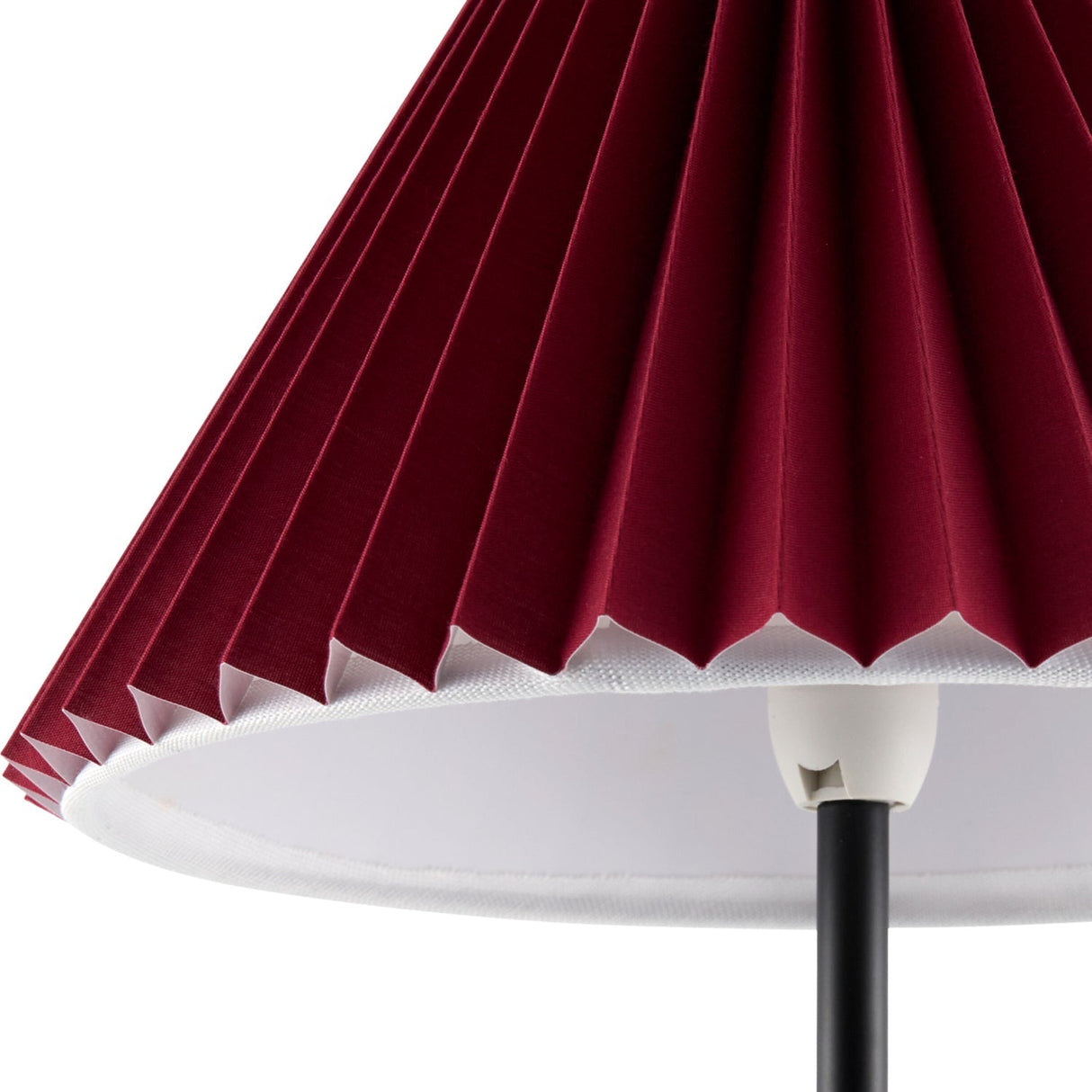 Modern European furniture - Pleated Fabric Table Lamp - www.oroa.com