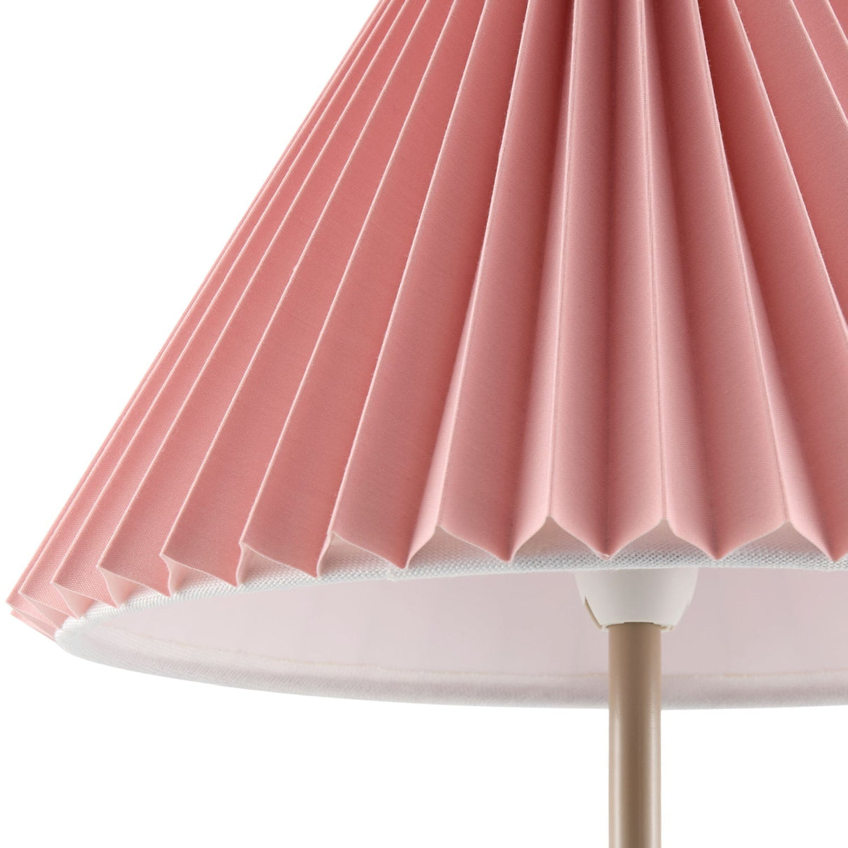 Modern European furniture - Pleated Fabric Table Lamp - www.oroa.com