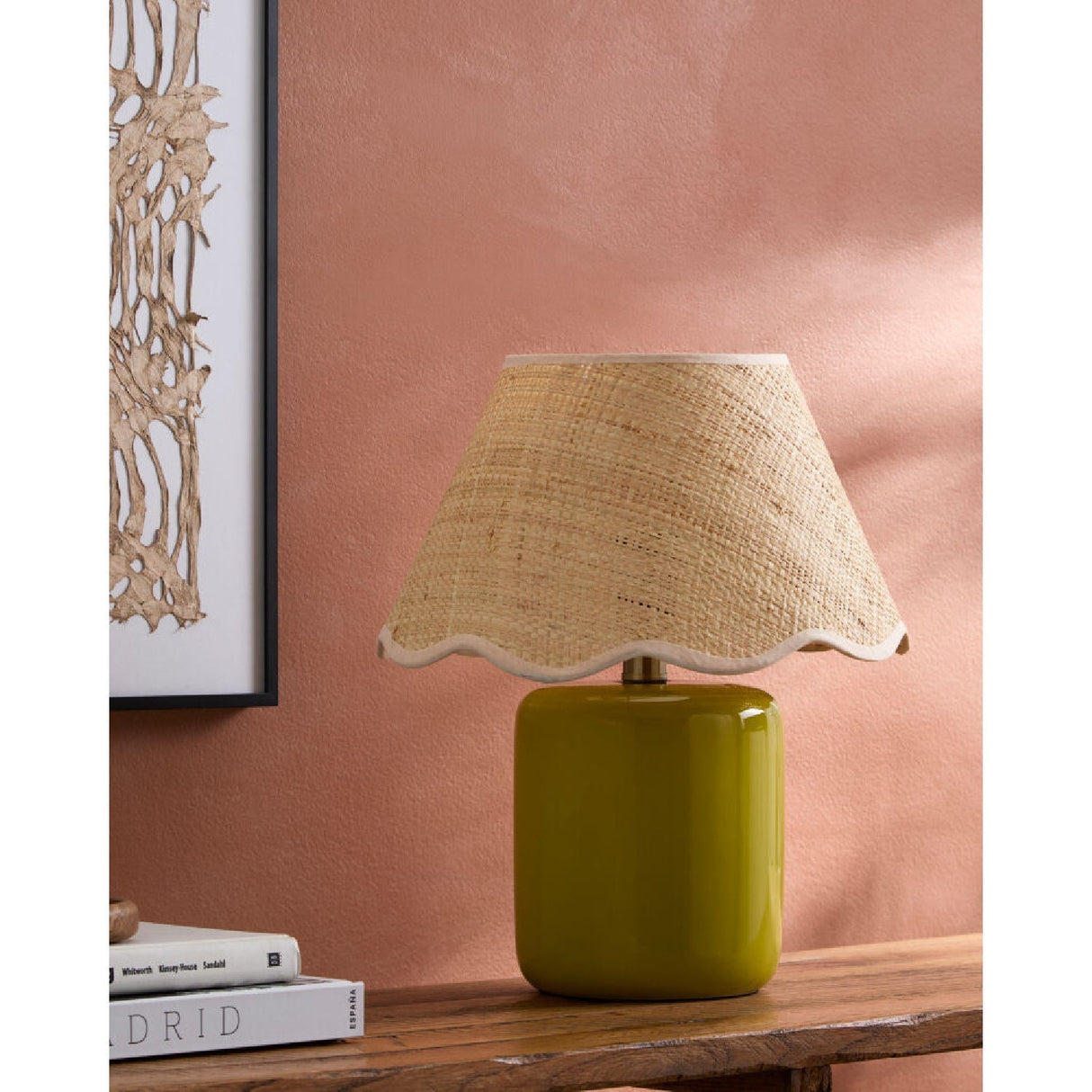 Scalloped Edge Seagrass Table Lamp | Kuda Home Marivela | Oroa.com