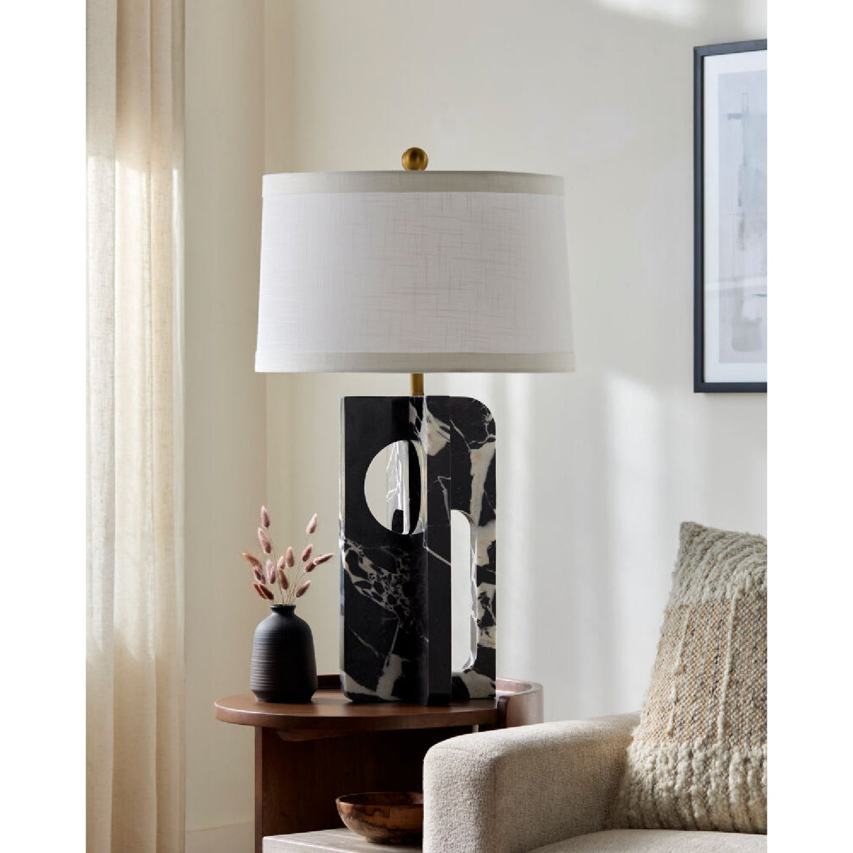 Modern European furniture - Geometrical Black Marble Table Lamp - www.oroa.com