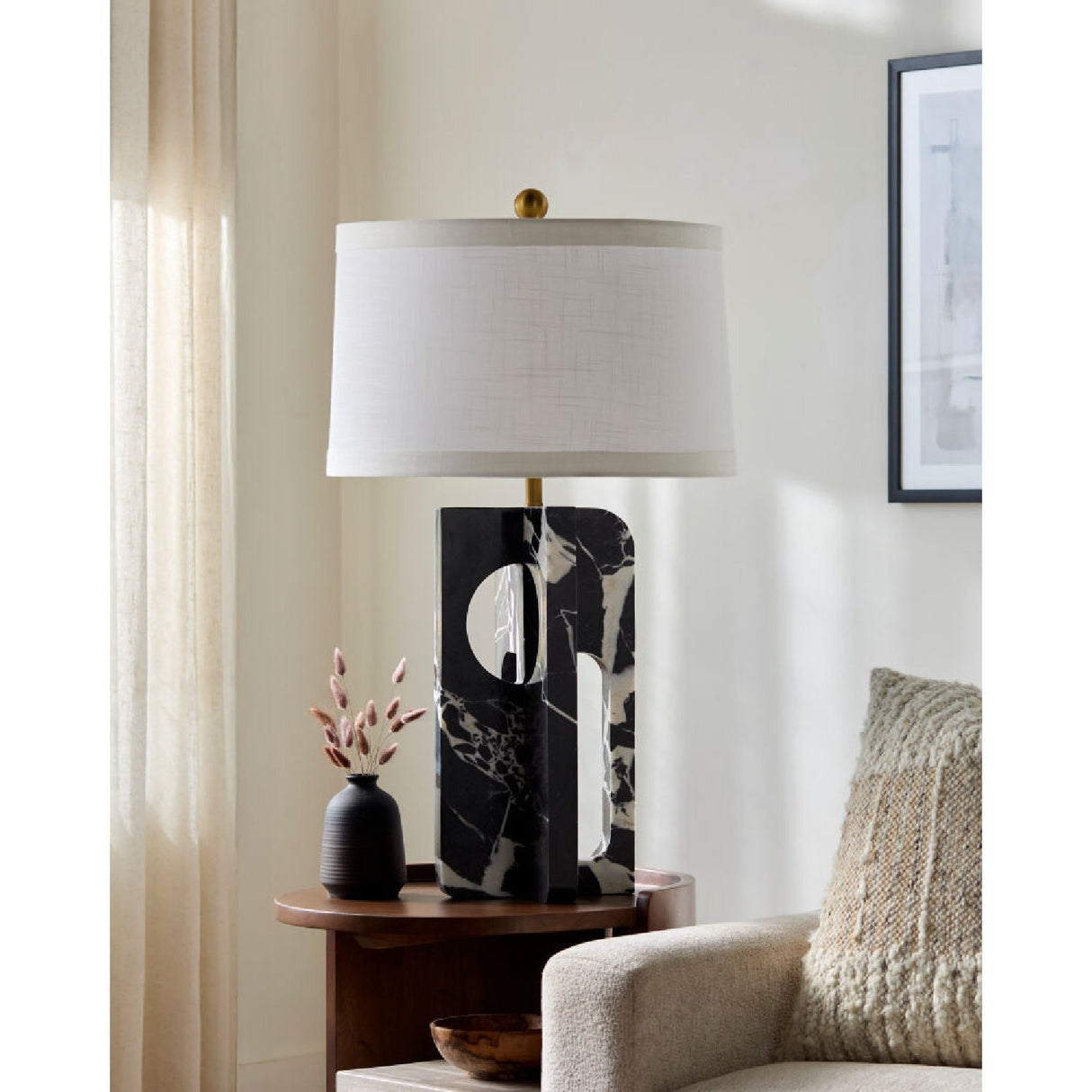 Modern European furniture - Geometrical Black Marble Table Lamp - www.oroa.com