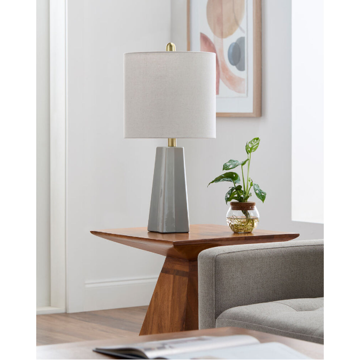 Modern European furniture - Faceted Ceramic Accent Table Lamp - www.oroa.com