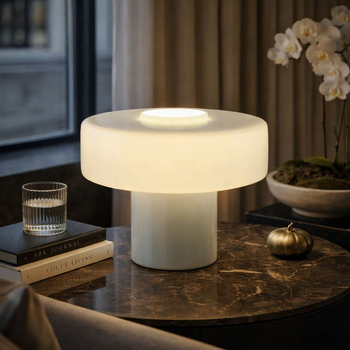 Modern European furniture - Modern Minimalist Glass Table Lamp - www.oroa.com