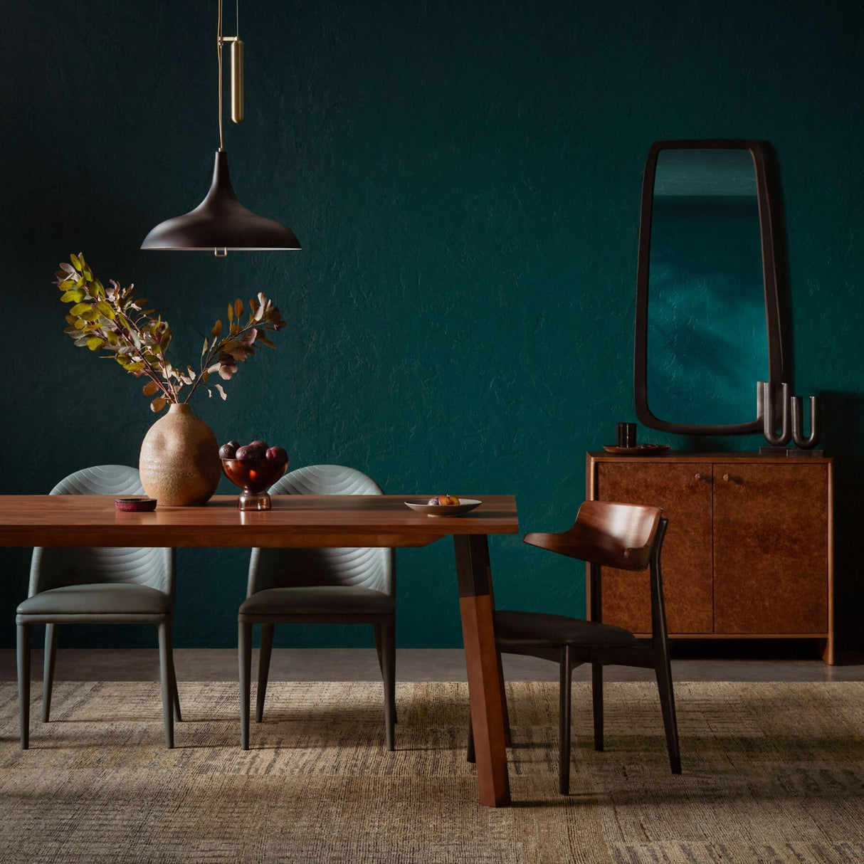 Modern European furniture - Hat-Shaped Metal Pendant Lamp - www.oroa.com