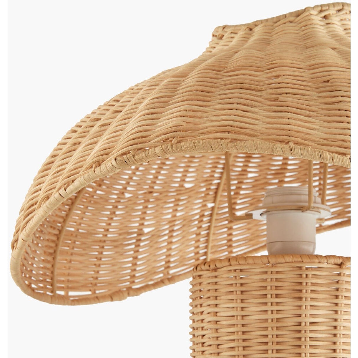 Modern European furniture - Natural Rattan Accent Table Lamp - www.oroa.com