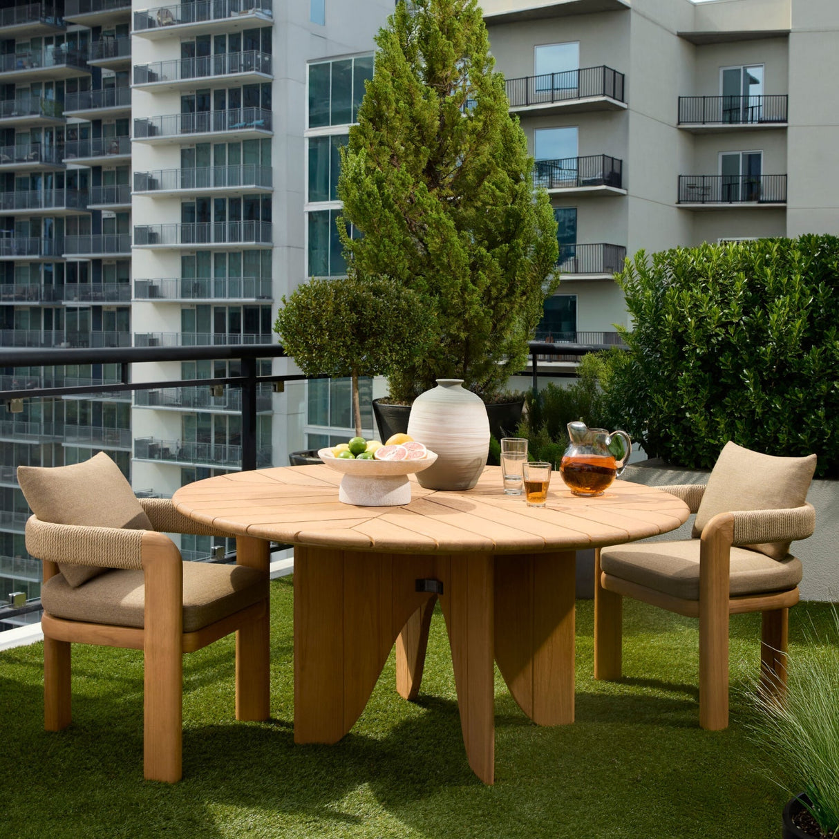 Modern European furniture - Cushioned Teak Outdoor Dining Chair - www.oroa.com
