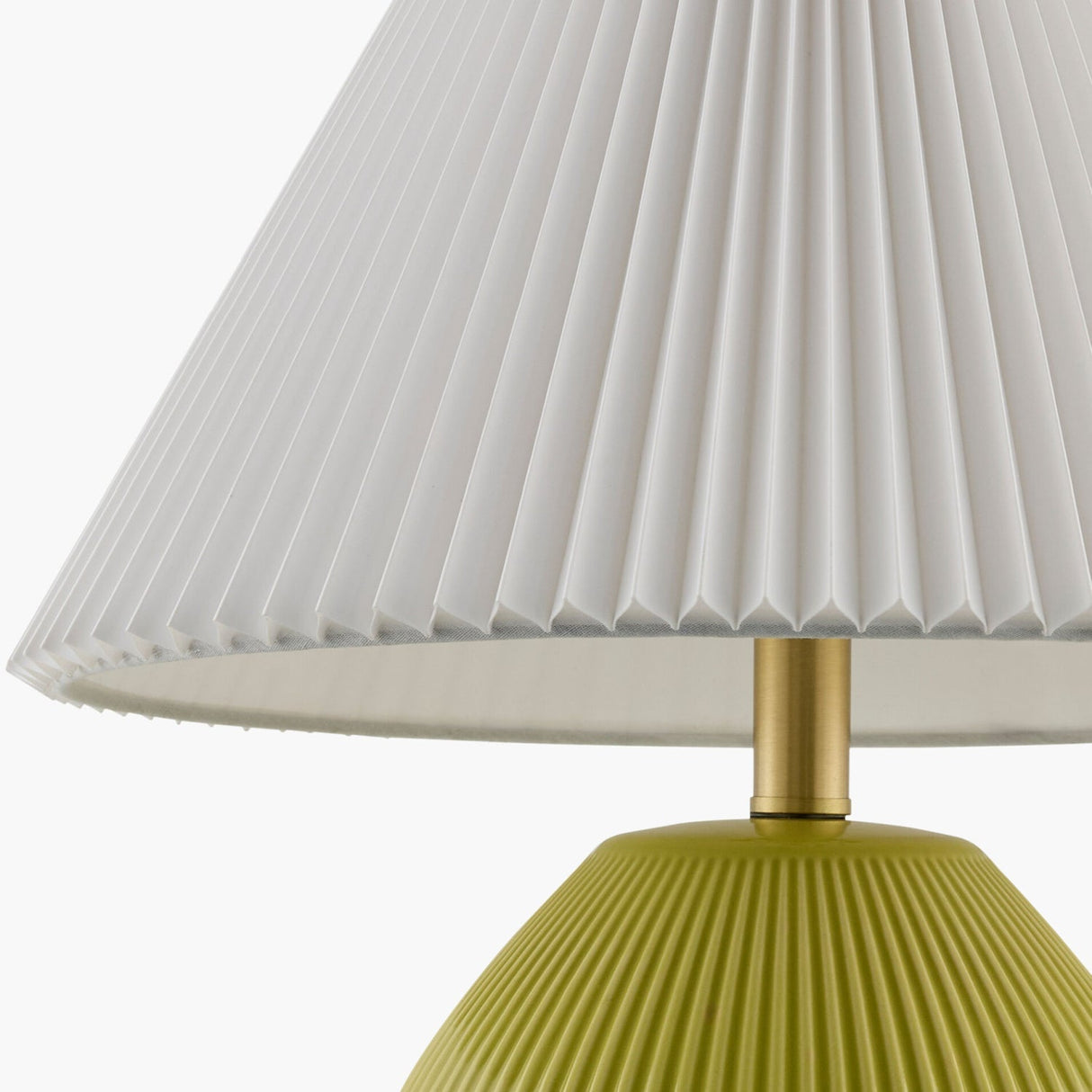 Modern European furniture - Ceramic Pleated Linen Table Lamp - www.oroa.com