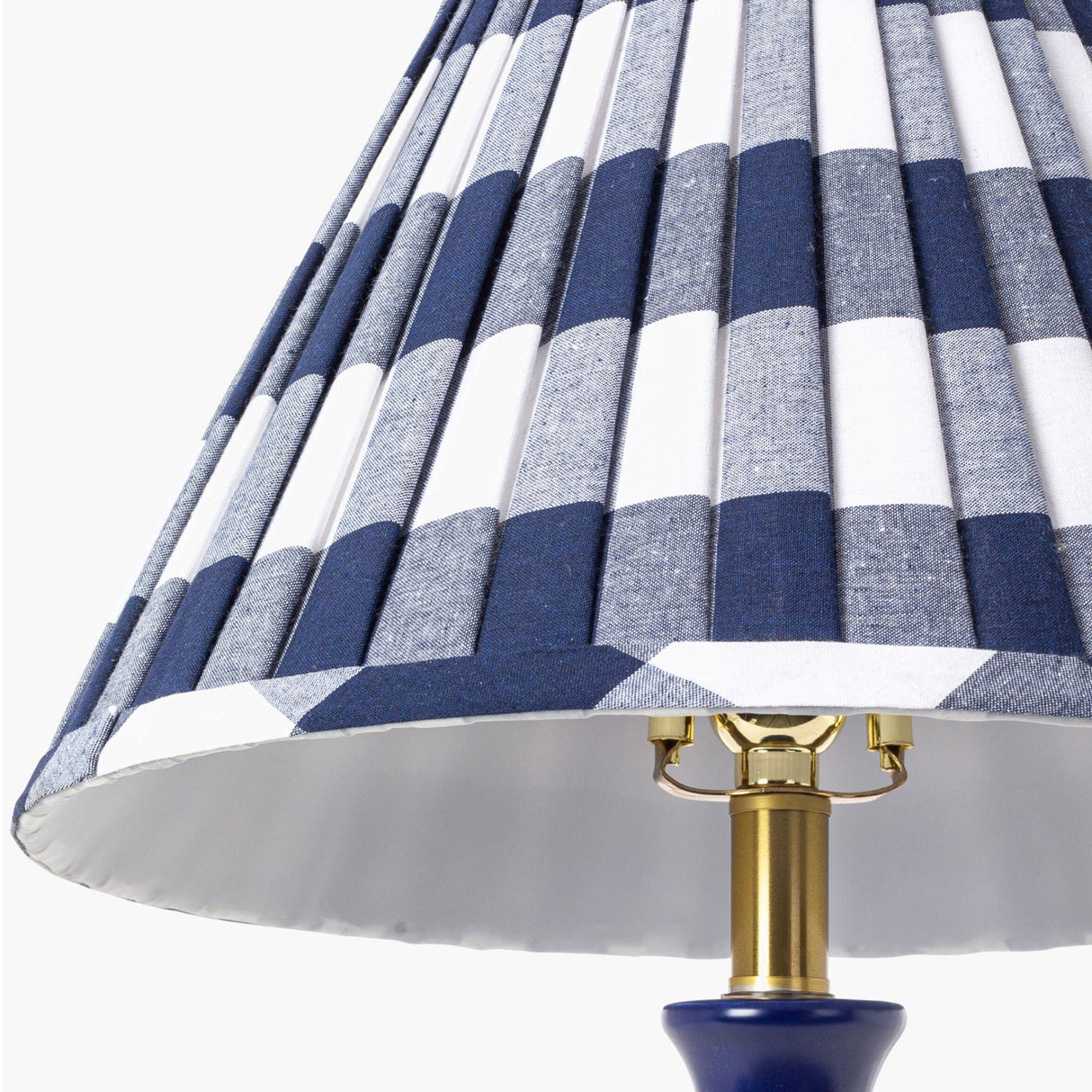 Modern European furniture - Blue Linen Ceramic Table Lamp - www.oroa.com