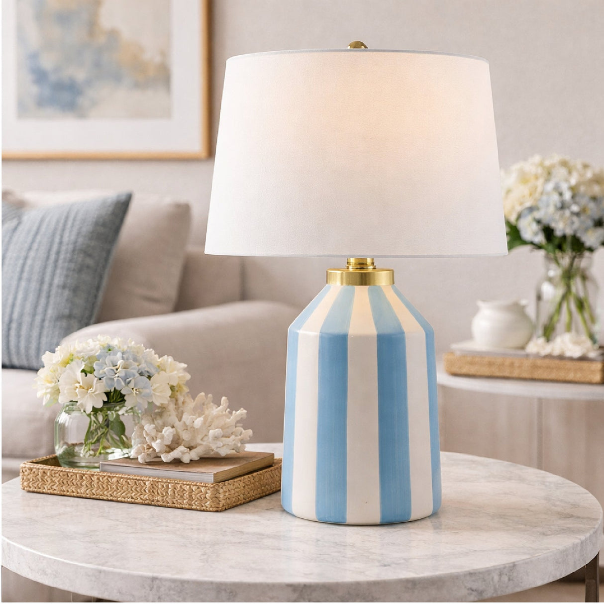 Modern European furniture - Vertical Lined Ceramic Table Lamp - www.oroa.com