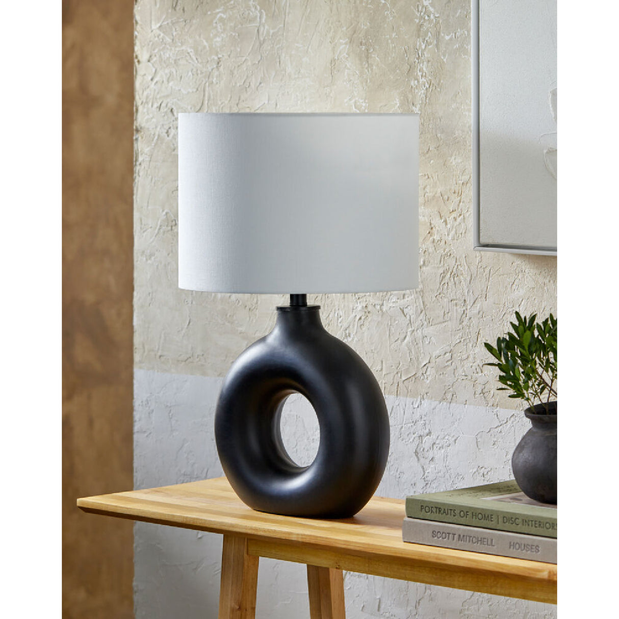 Modern European furniture - Ceramic Ring Accent Table Lamp - www.oroa.com