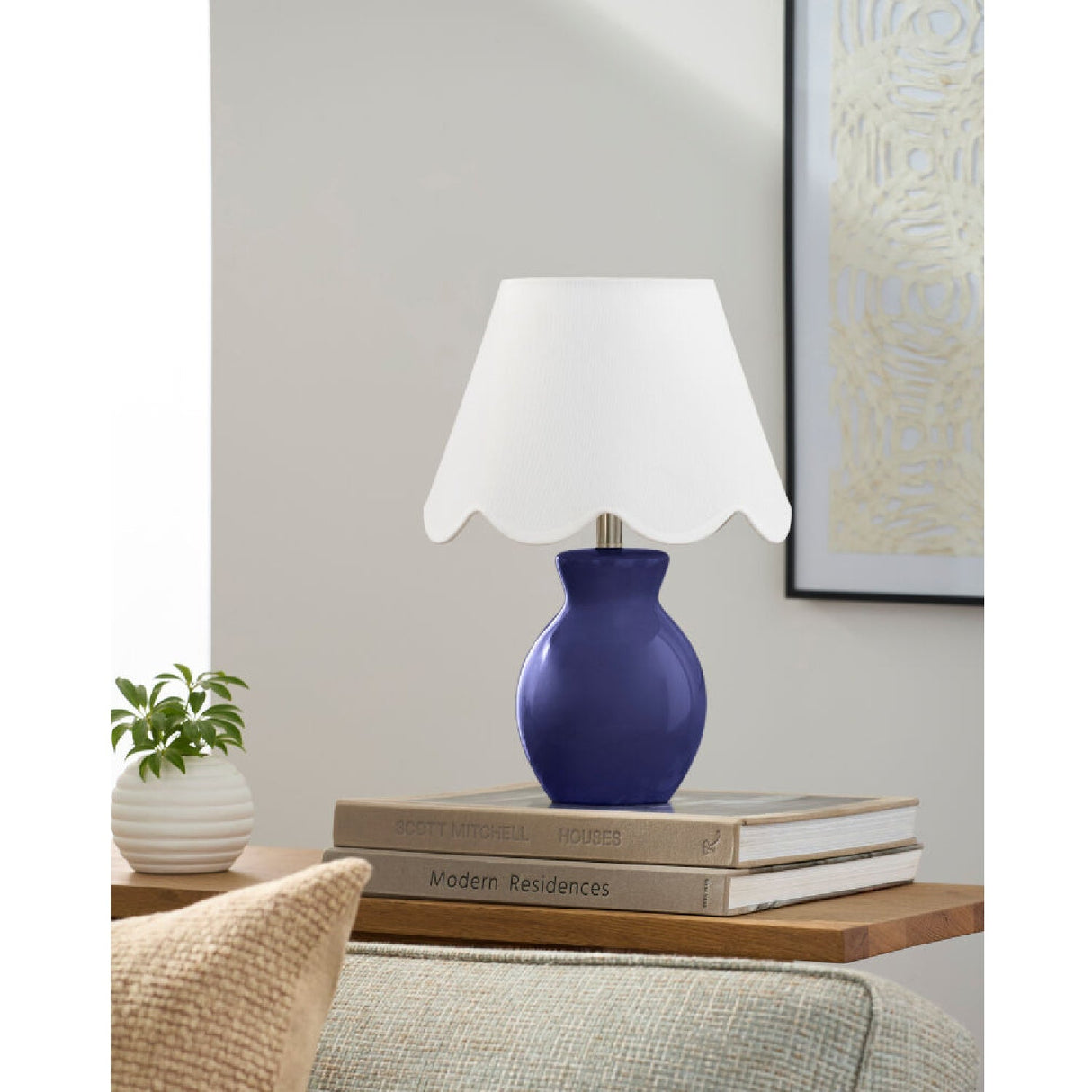 Modern European furniture - Scalloped Edge Accent Table Lamp - www.oroa.com