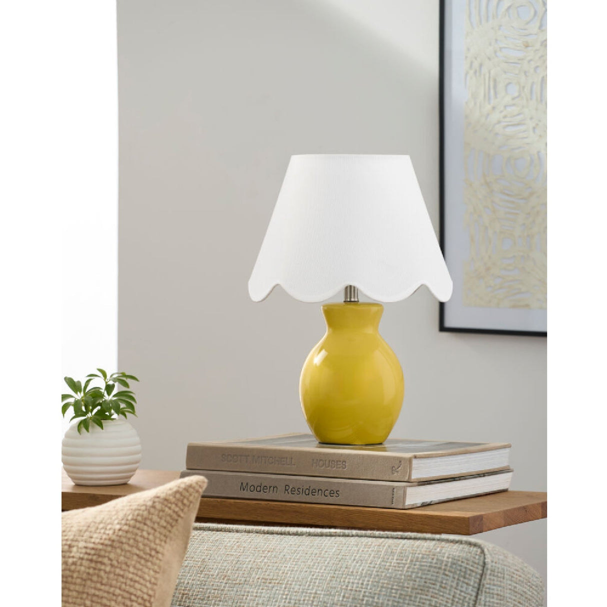 Modern European furniture - Scalloped Edge Accent Table Lamp - www.oroa.com