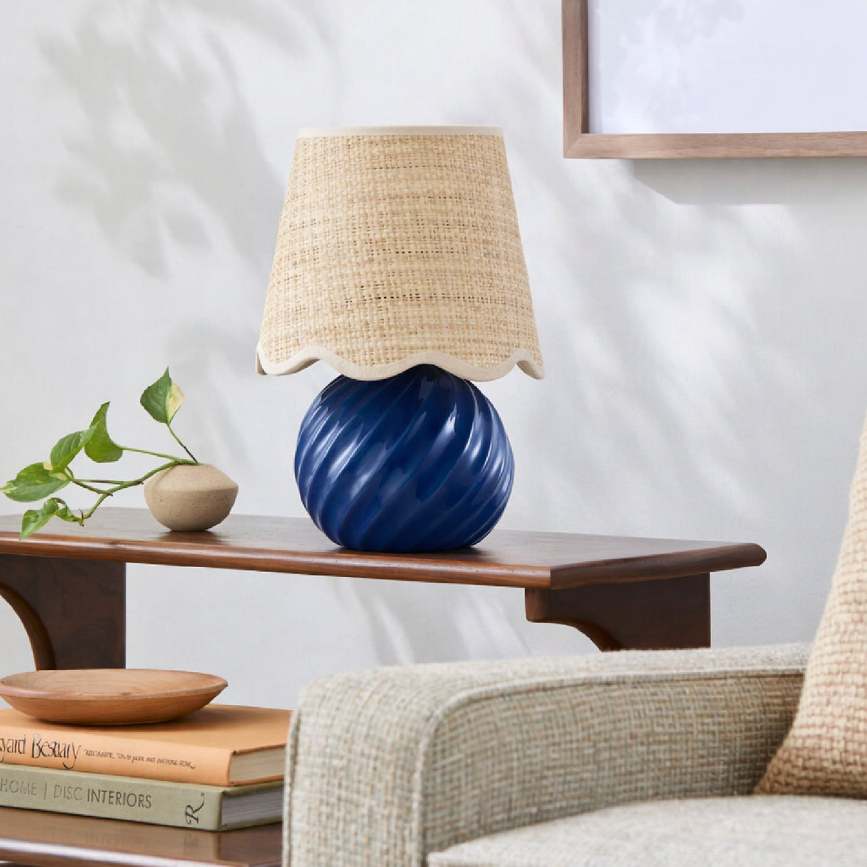 Modern European furniture - Round Glazed Ceramic Table Lamp - www.oroa.com