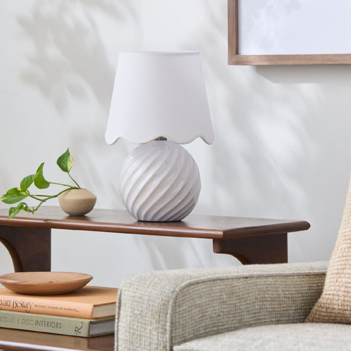 Modern European furniture - Round Glazed Ceramic Table Lamp - www.oroa.com