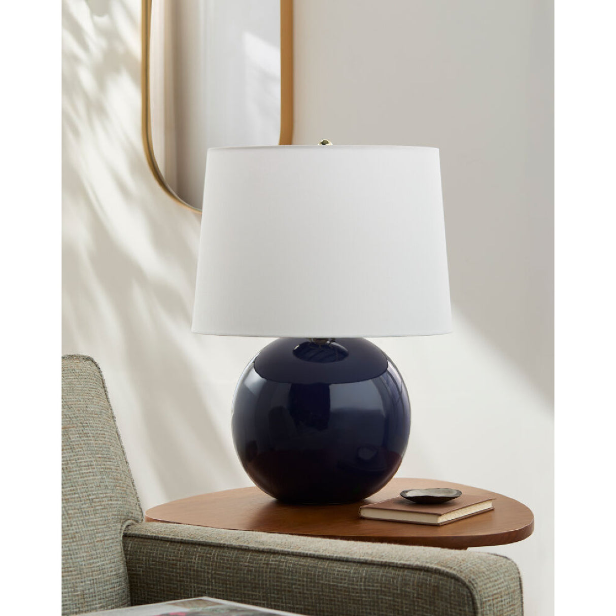 Modern European furniture - Glazed Globe Ceramic Table Lamp - www.oroa.com
