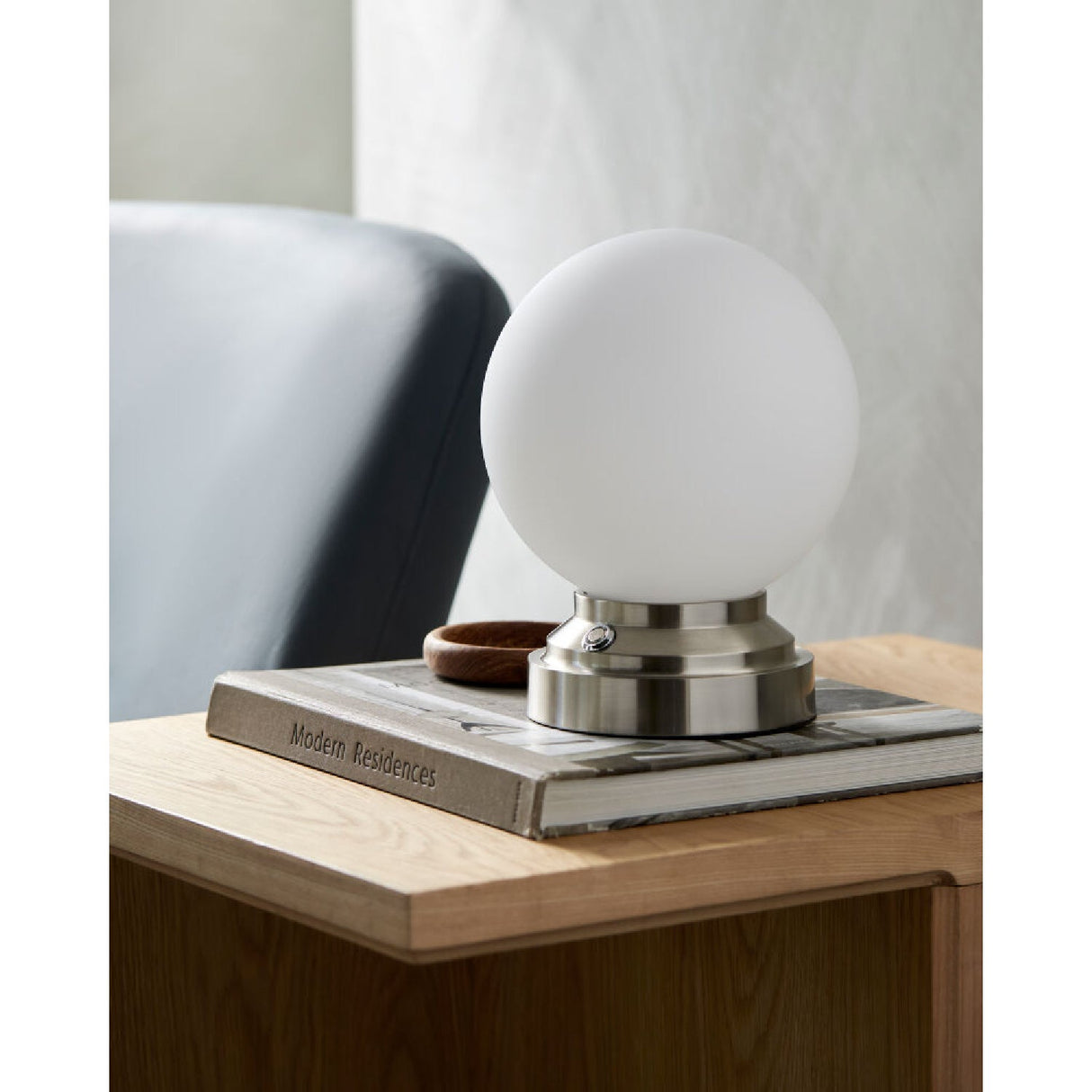 Modern European furniture - White Glass Globe Table Lamp - www.oroa.com