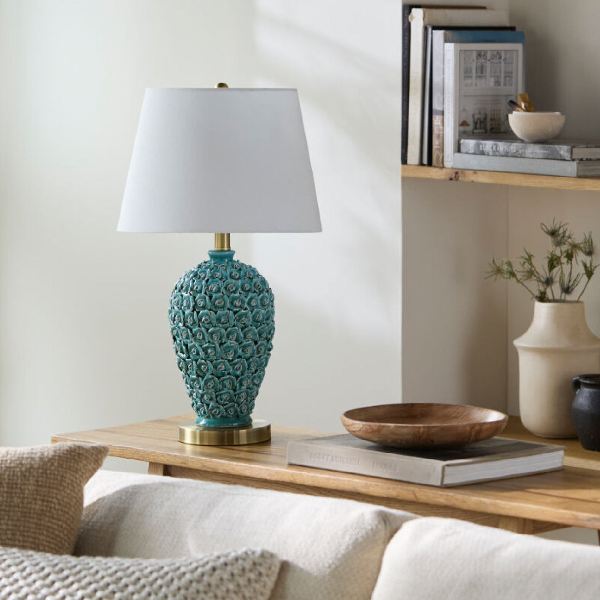 Modern European furniture - Green Ceramic Rose Table Lamp - www.oroa.com