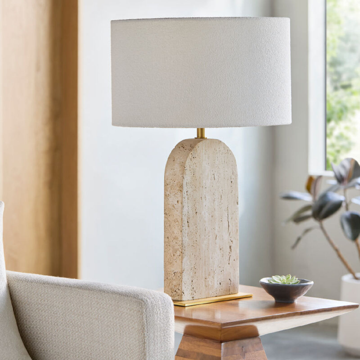 Beige Arched Travertine Table Lamp | Oroa.com