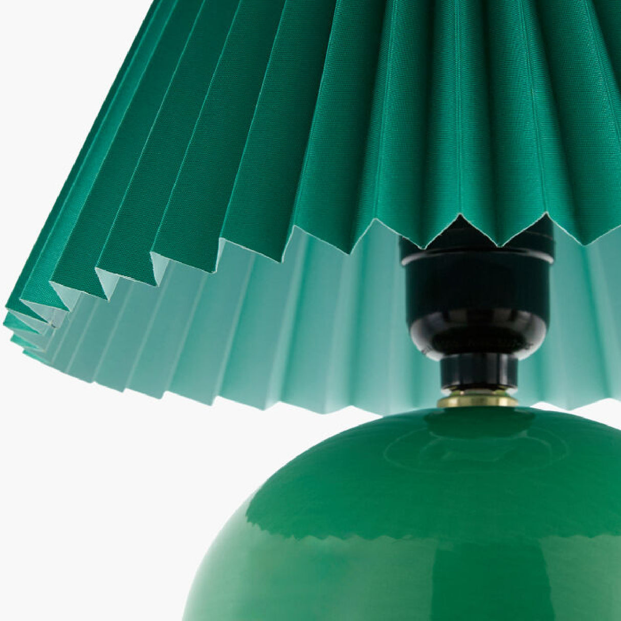 Modern European furniture - Pleated Fabric Shade Table Lamp - www.oroa.com