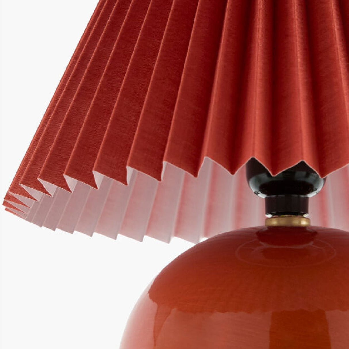 Modern European furniture - Pleated Fabric Shade Table Lamp - www.oroa.com