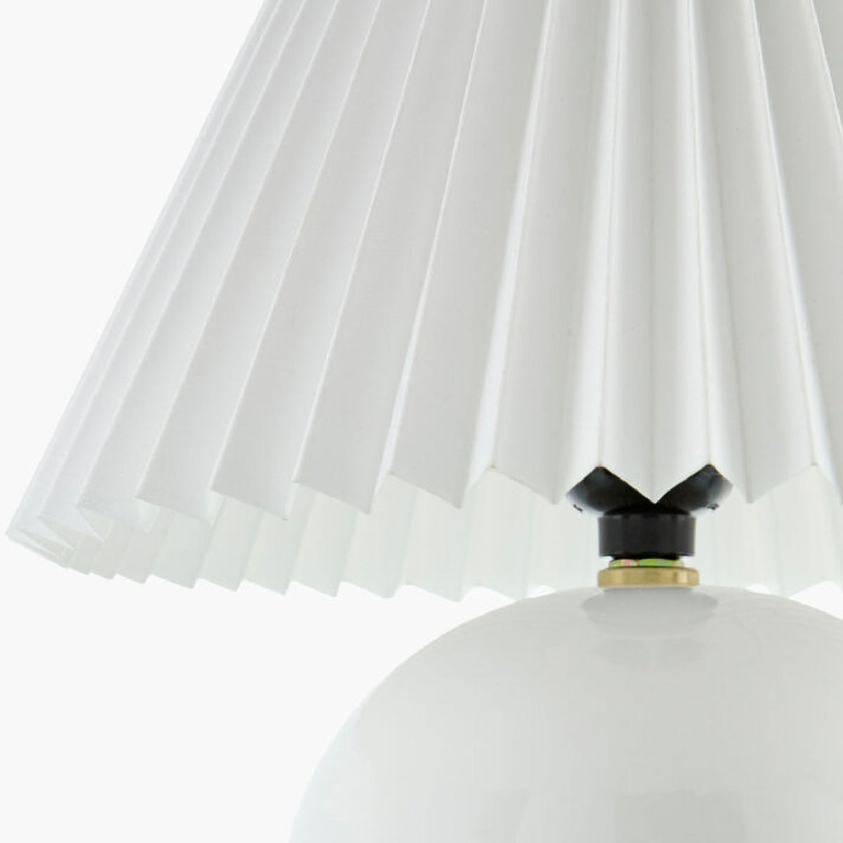 Modern European furniture - Pleated Fabric Shade Table Lamp - www.oroa.com