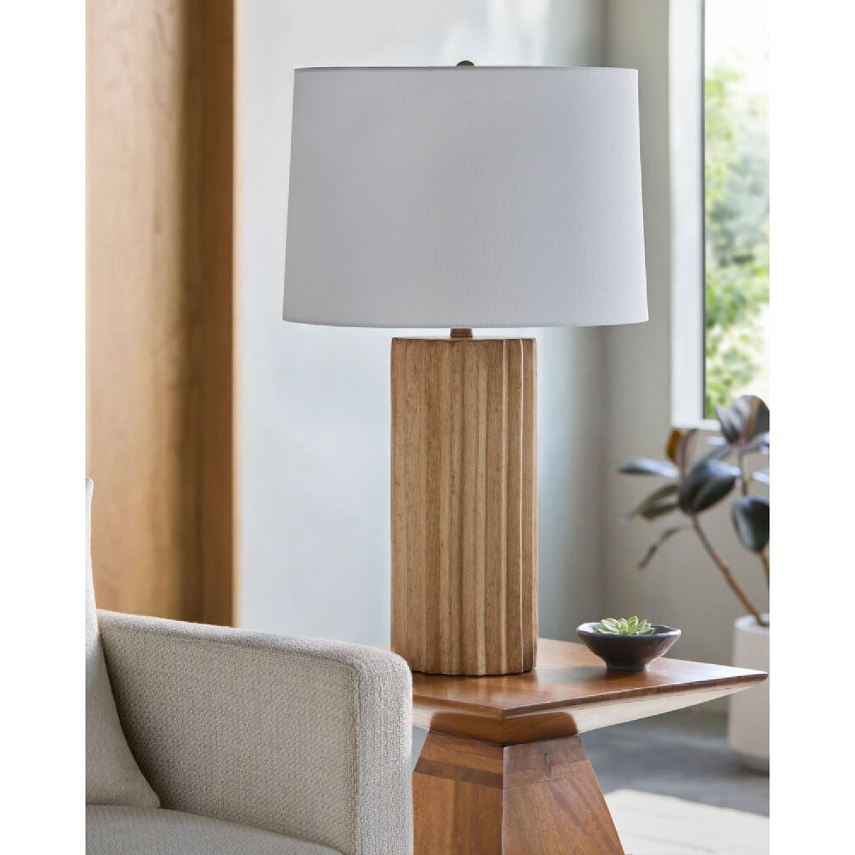 Modern European furniture - Ridged Ceramic Accent Table Lamp - www.oroa.com