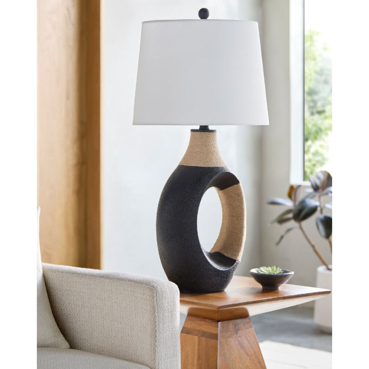 Modern European furniture - Rattan Wrapped Base Table Lamp - www.oroa.com