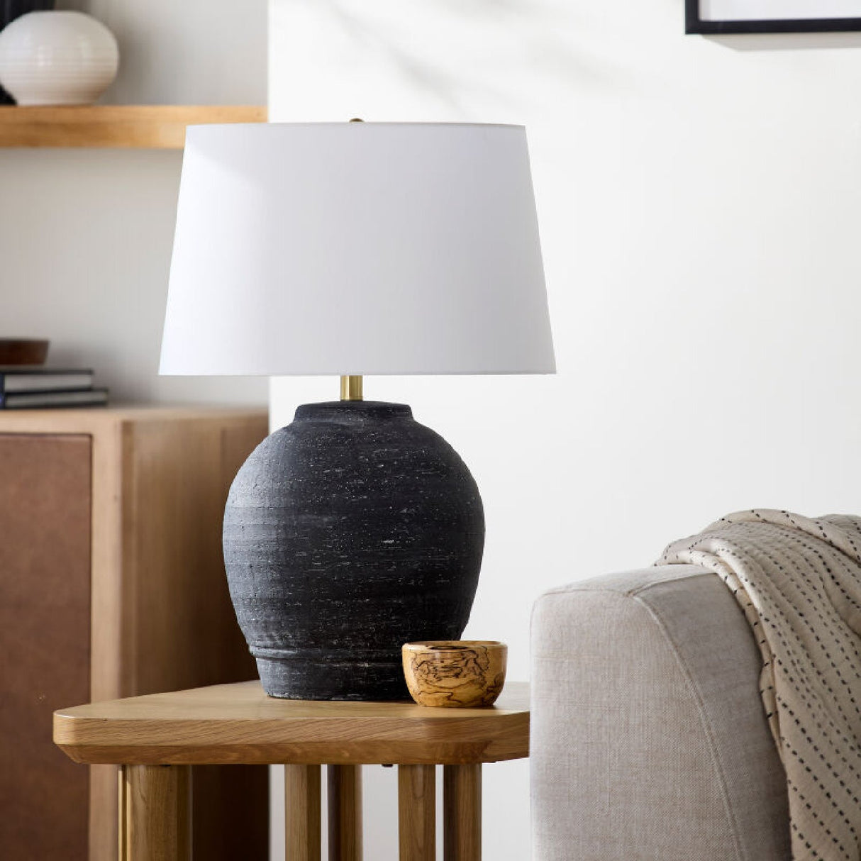 Modern European furniture - Black Ceramic Accent Table Lamp - www.oroa.com