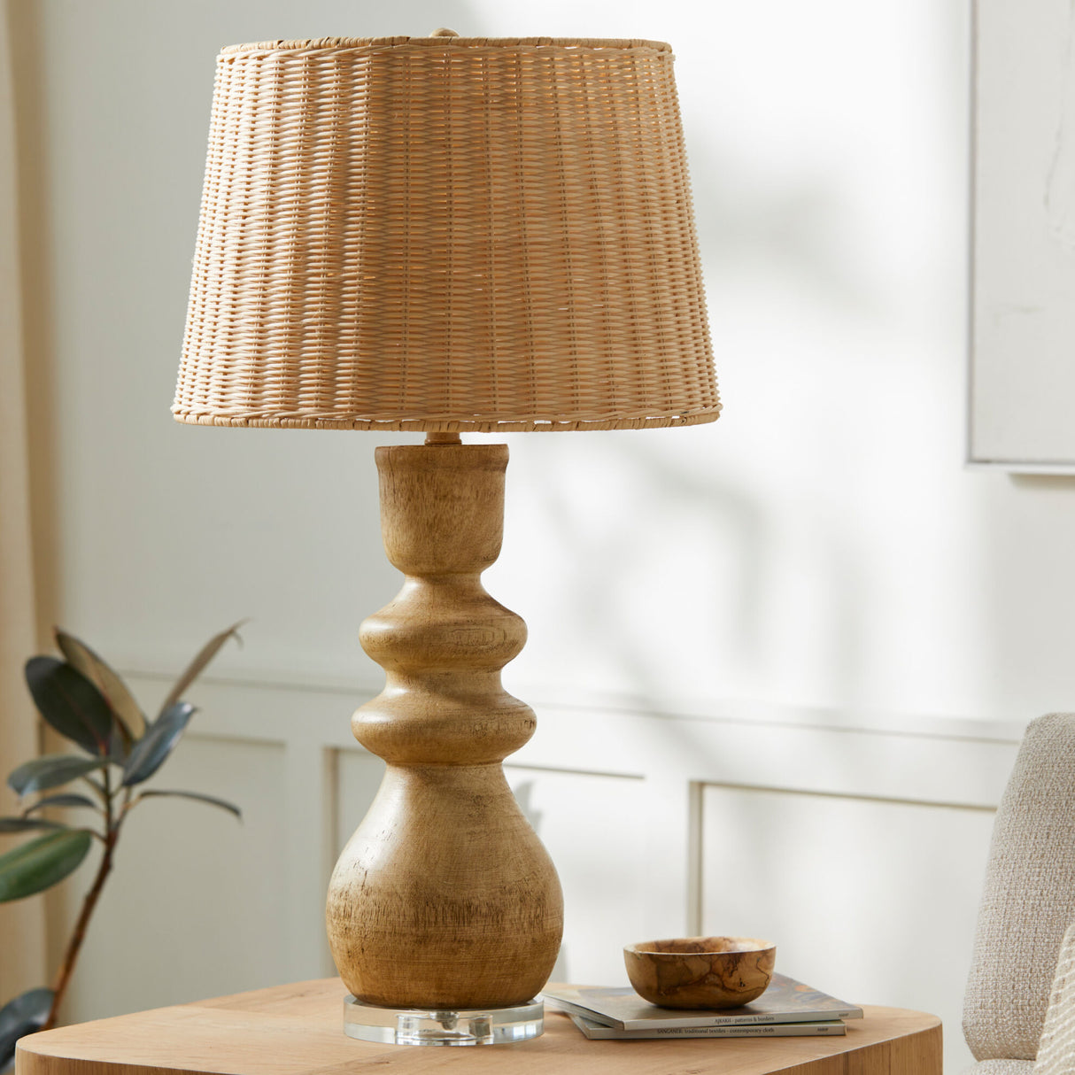 Modern European furniture - Rattan Light Brown Base Table Lamp - www.oroa.com