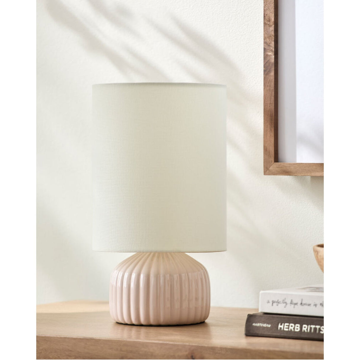 Modern European furniture - Fluted Ceramic Accent Table Lamp - www.oroa.com