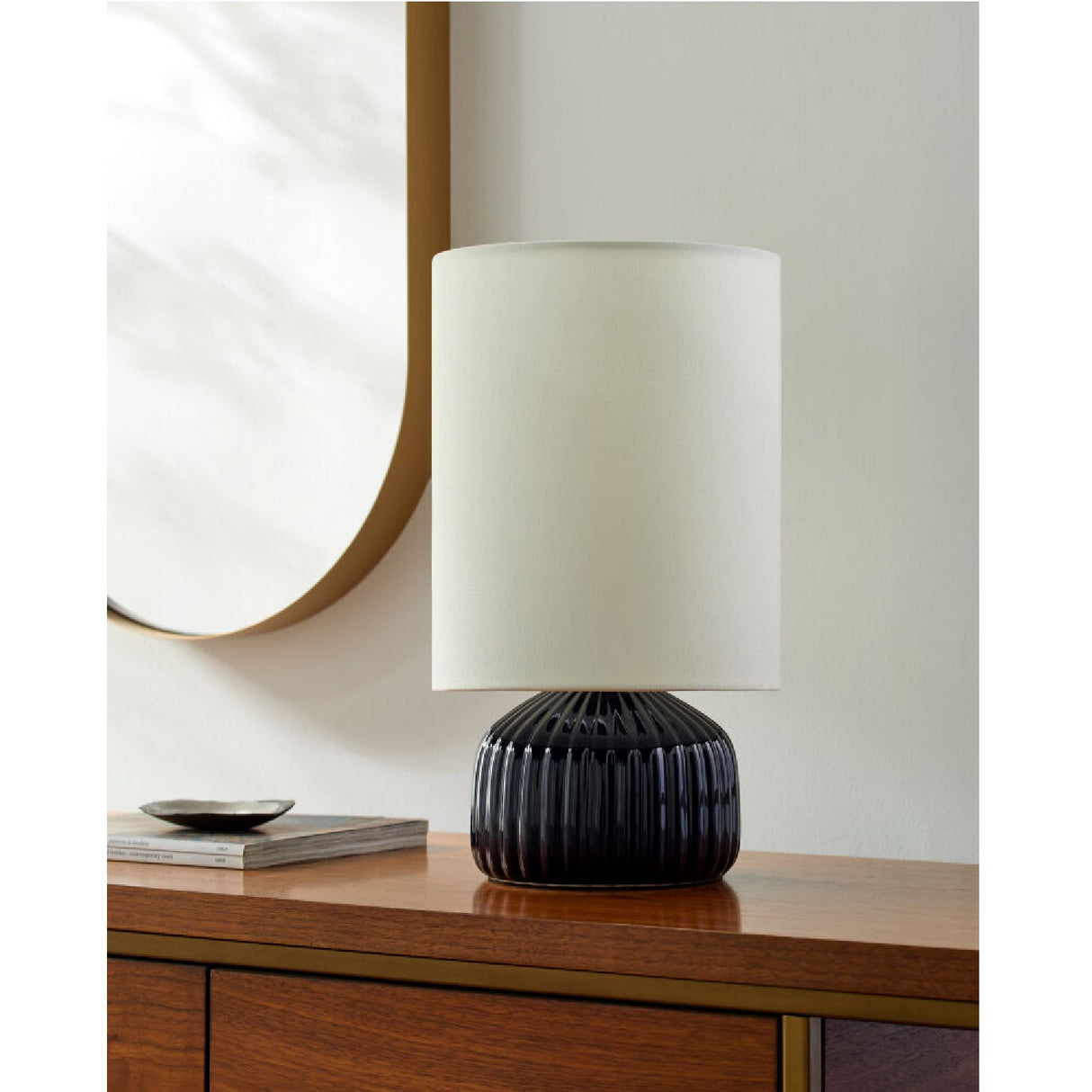 Modern European furniture - Fluted Ceramic Accent Table Lamp - www.oroa.com
