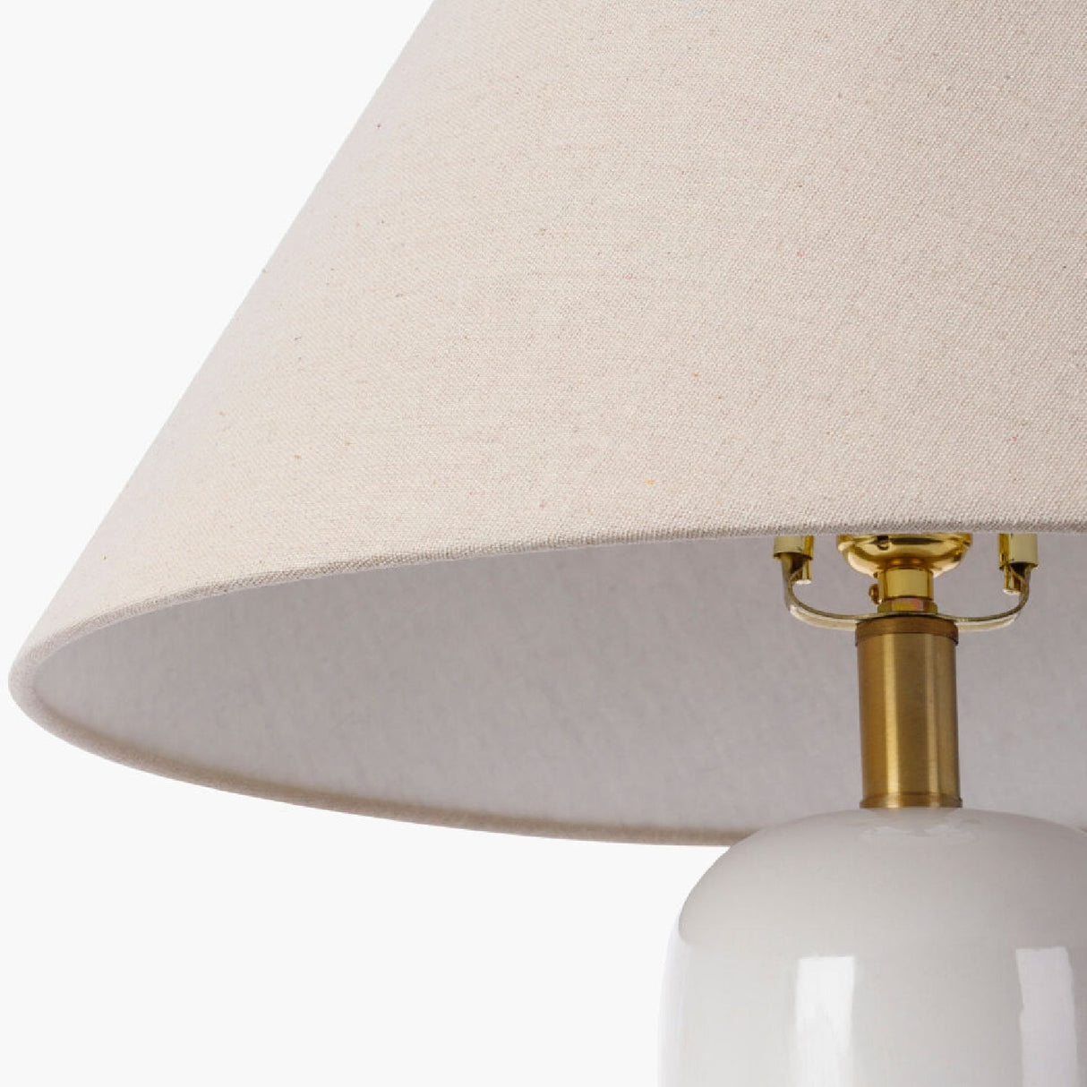 Modern European furniture - White Ceramic Accent Table Lamp - www.oroa.com