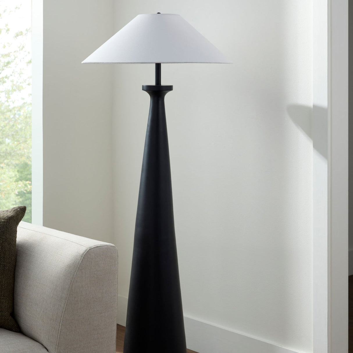 Modern European furniture - Black Base Accent Floor Lamp - www.oroa.com