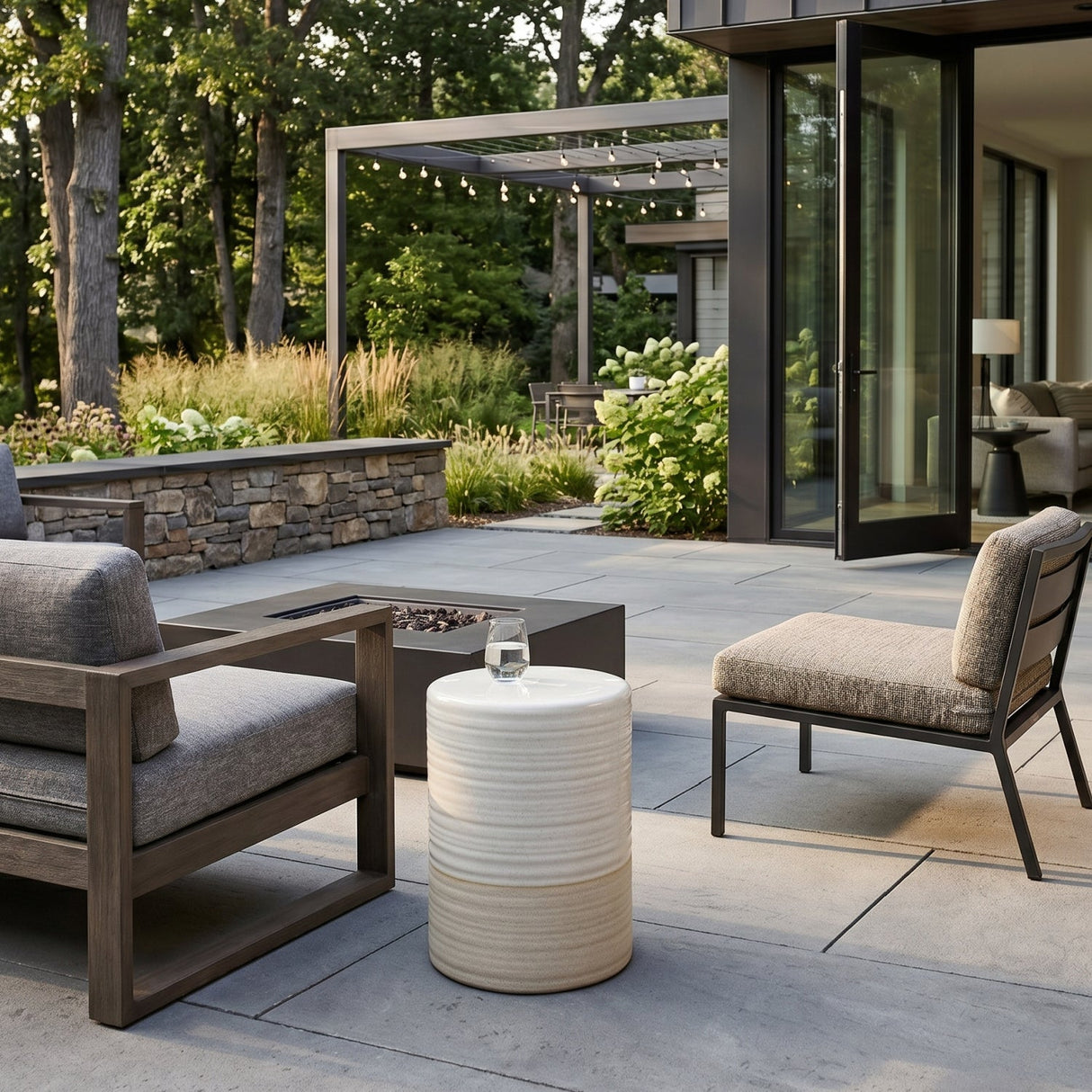Modern European furniture - Ceramic Cylindrical Outdoor Stool - www.oroa.com