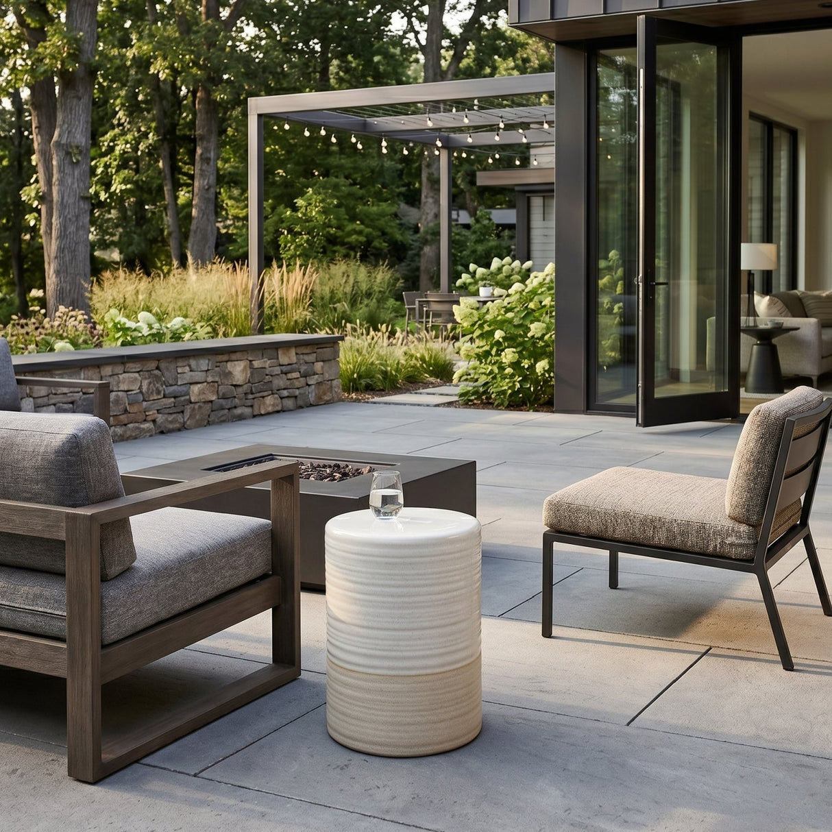Modern European furniture - Ceramic Cylindrical Outdoor Stool - www.oroa.com