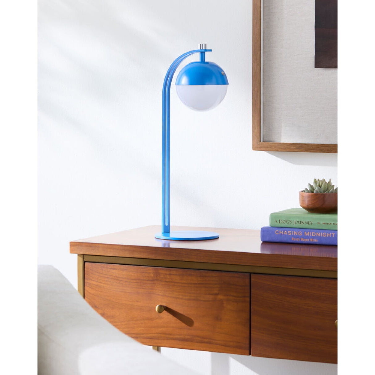 Modern European furniture - Painted Iron Modern Table Lamp - www.oroa.com
