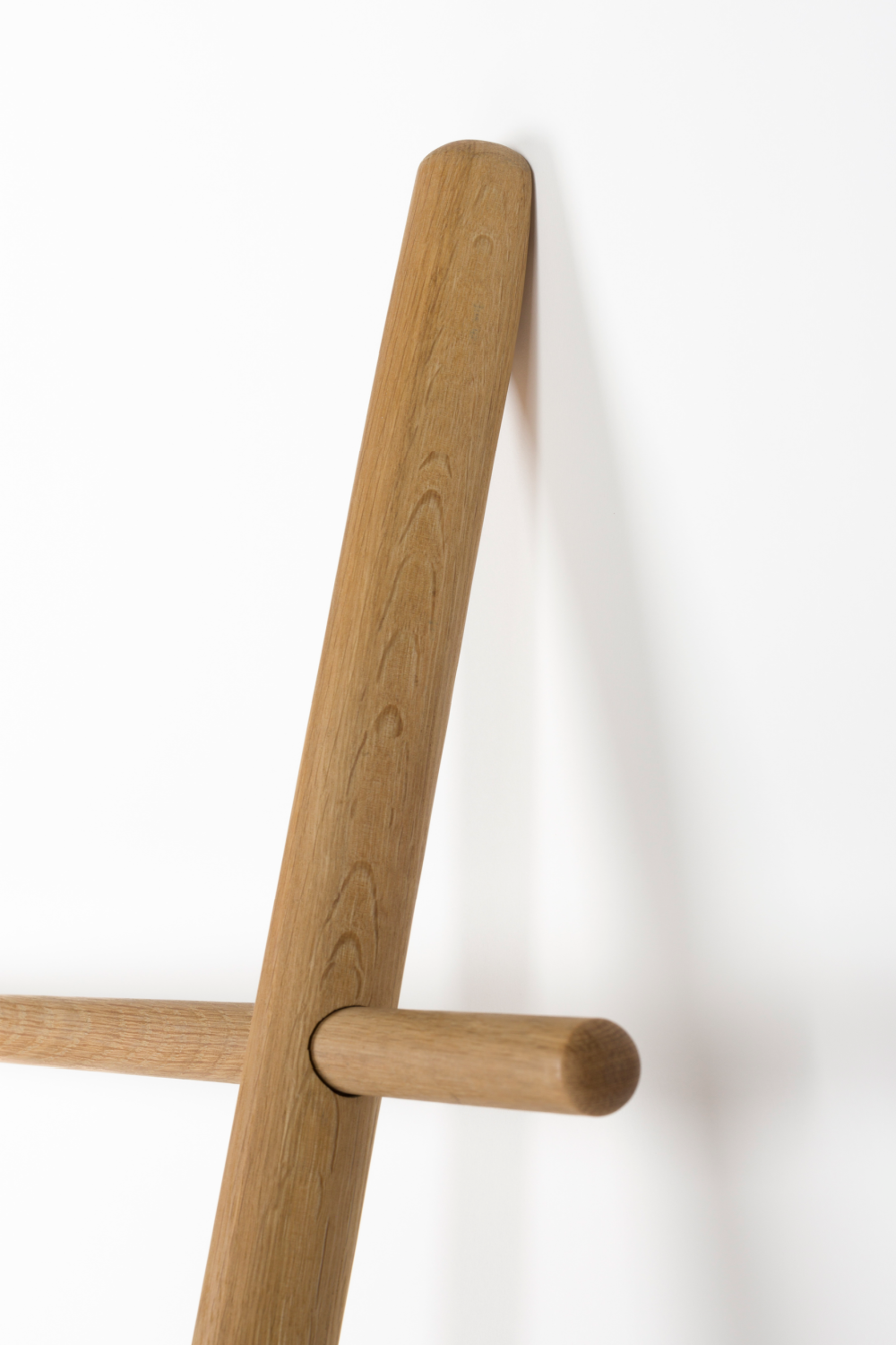 Oak Wood Ladder | DF Jhon | Oroa.com