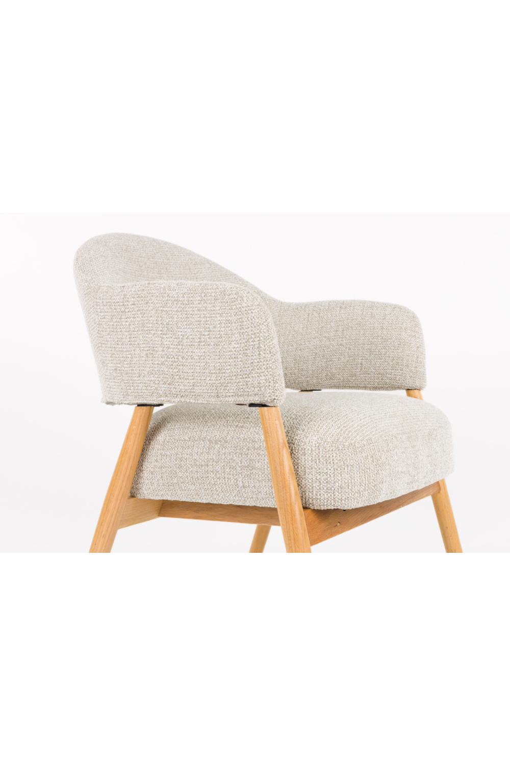 Oak Framed Lounge Chair | Oroa.com
