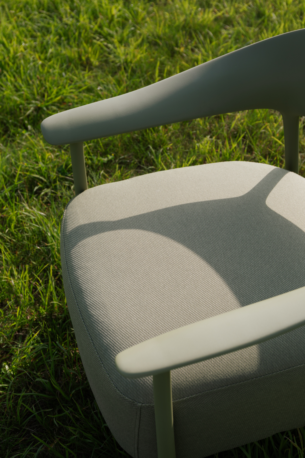 Cushioned Seat Outdoor Lounge Chair | DF Vita | Oroa.com