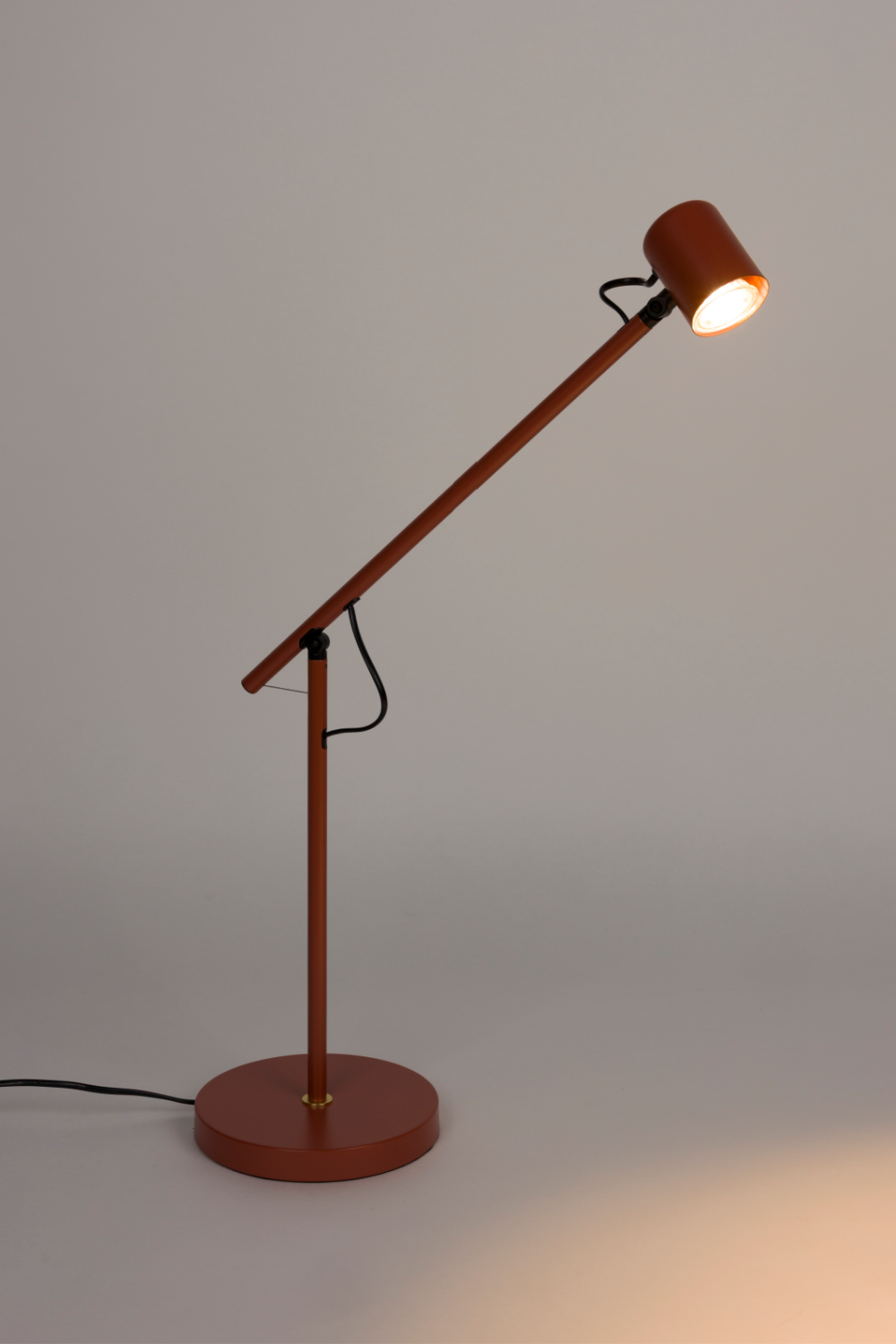 Iron Spot Table Lamp | DF Aero | Oroa.com