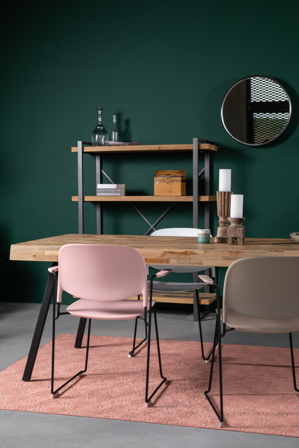 Pink Dining Chairs With Arms (4) | DF Stacks | OROA.com