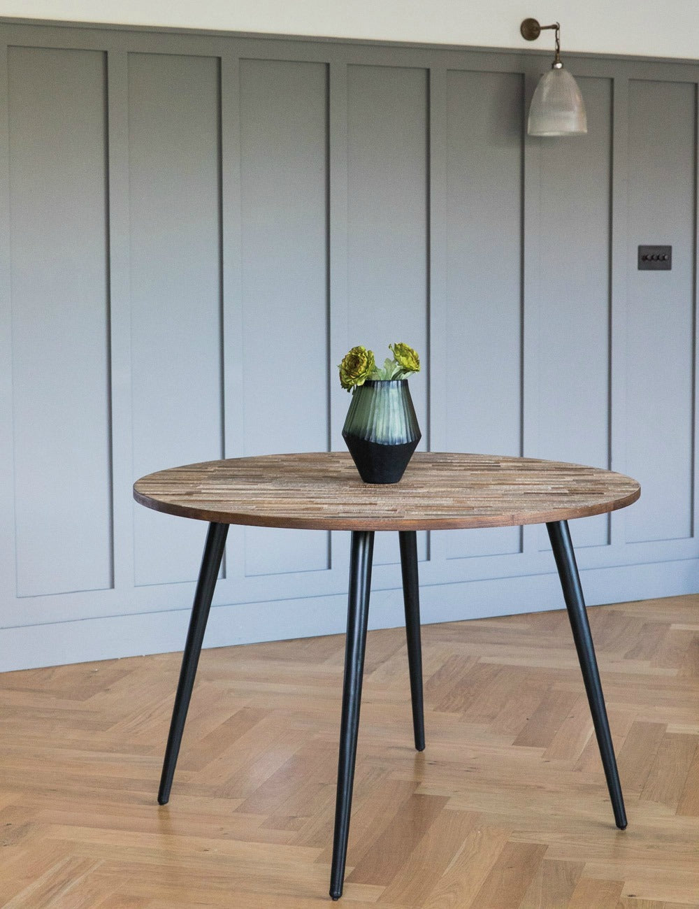 Round Teak Dining Table | DF Mo | OROA.com