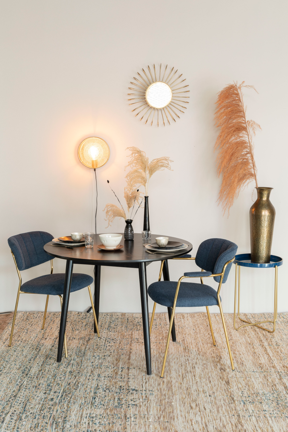 Round Black Wood Dining Table | DF Fabio | Oroatrade.com