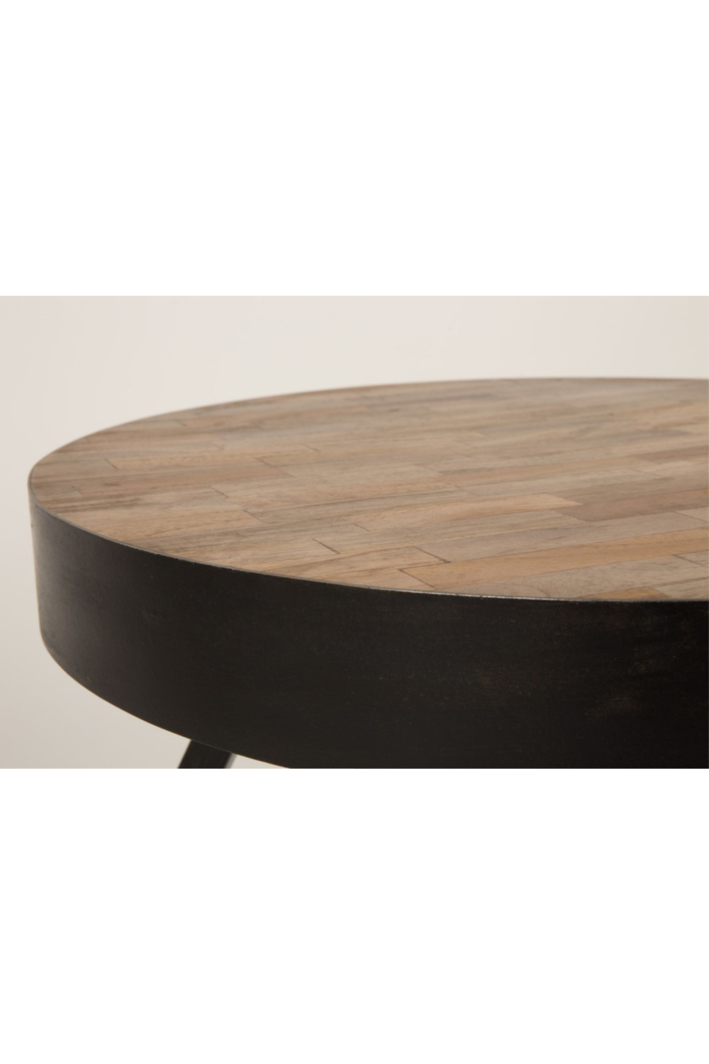 Round Teak Coffee Table | DF Suri | Oroa.com