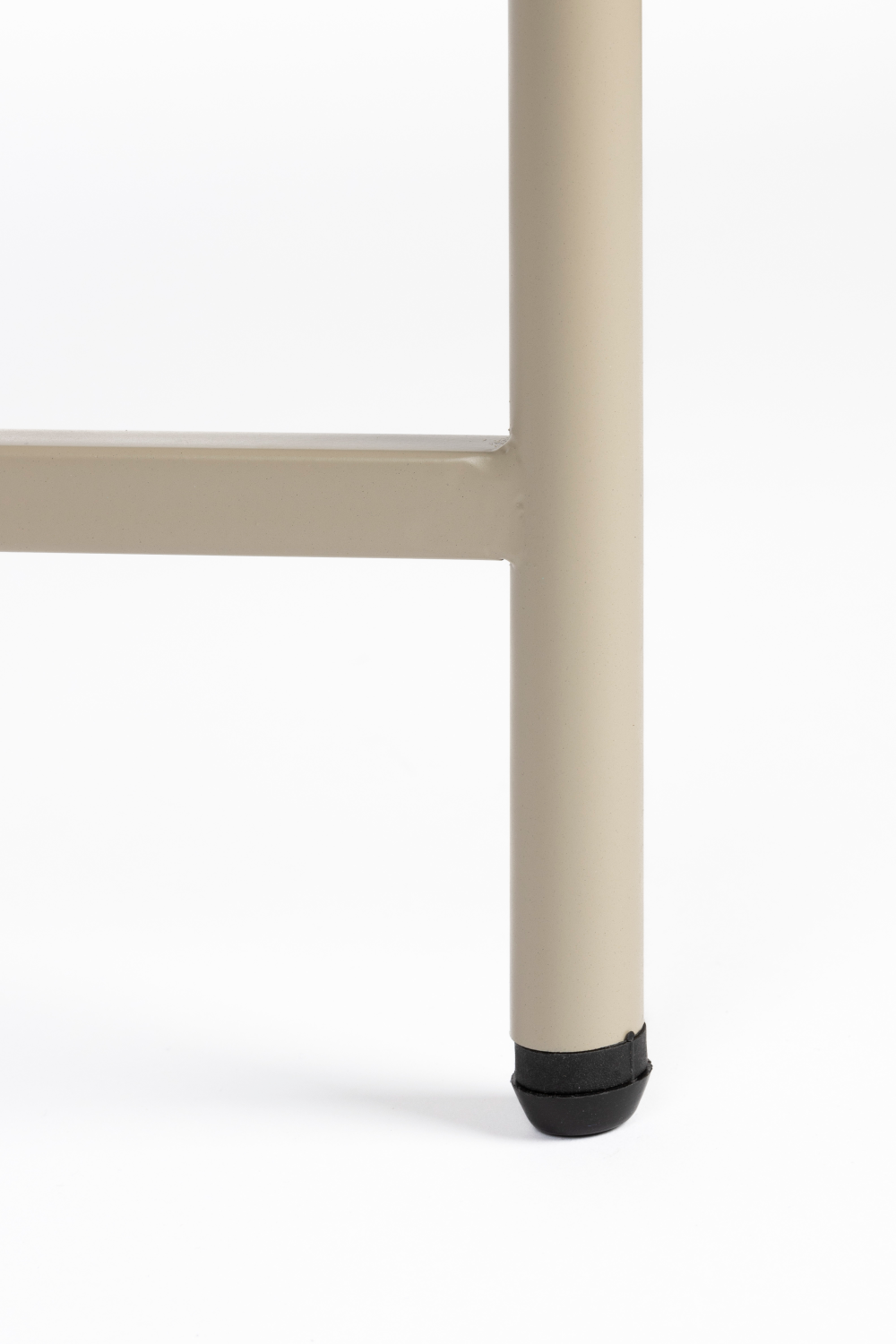 Square Coffee Table | DF Marcio | OROA.com